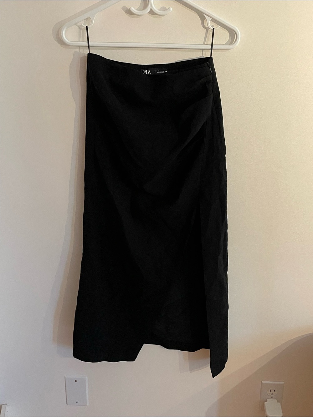 Draped Zara Black Maxi Skirt With Front Slit And Side Details